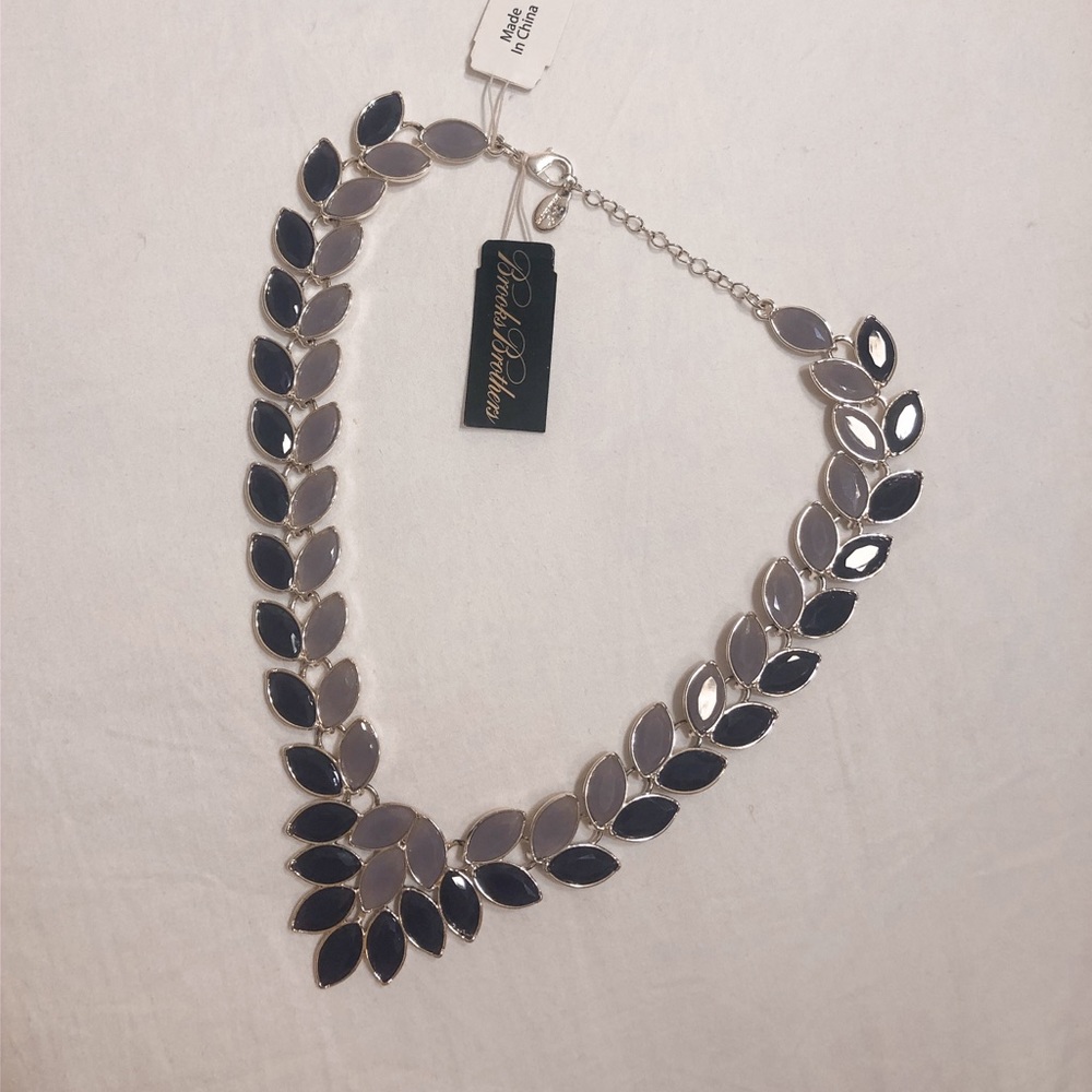 Brooks Brothers Purple statement necklace